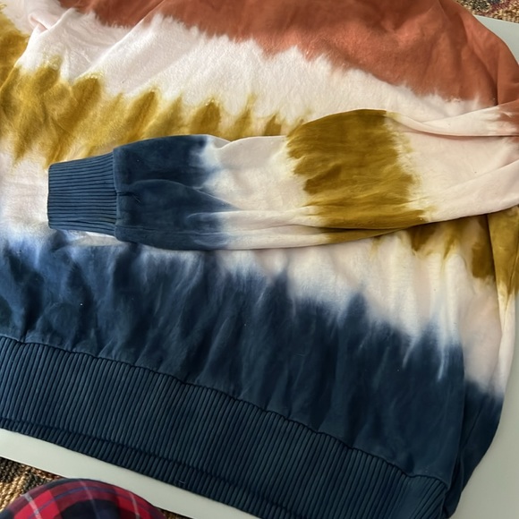 Multicolor Sweater - Picture 3 of 4